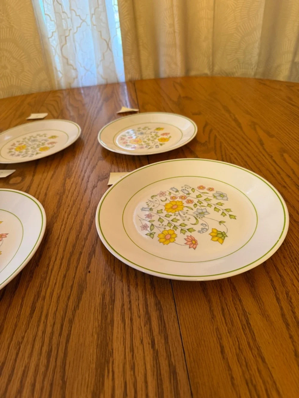 Vintage Corelle 3 Dinner Plates and 3 dessert plates Set - spring meadow - Picture 9 of 17